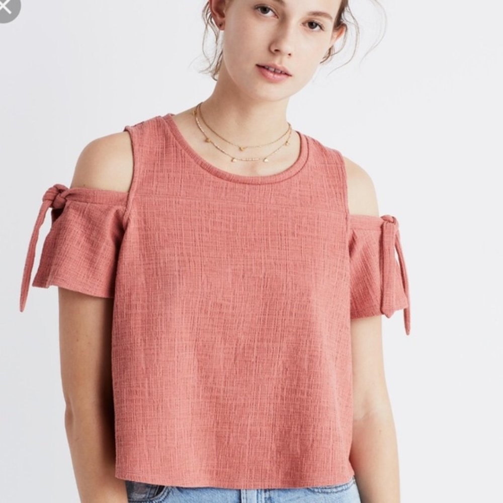Madewell size medium cold shoulder pink top